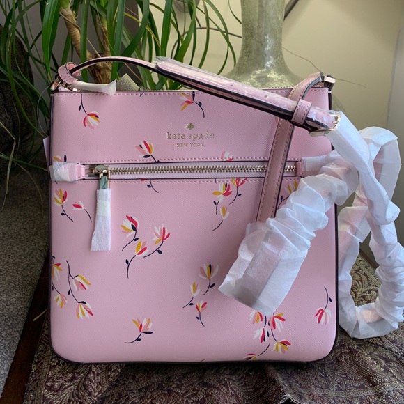 Authentic Kate SPADE Saffiano leather floral zip top Crosby - Picture 2 of 11